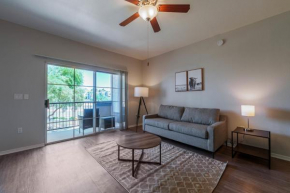 Chic Modern 2 Bedroom Apartment at Lookout Mountain by Stay Gia